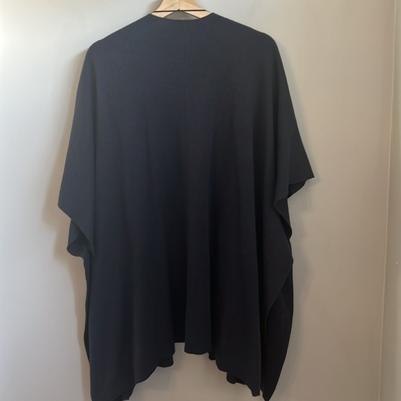 Lululemon After Asana Wrap Heathered Inkwell - Picture 7 of 8